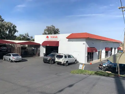 Vista Auto Body & Mechanic in Vista