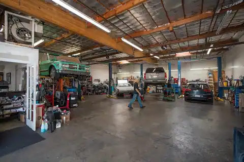 Gilmore's Auto Service in Walnut Creek