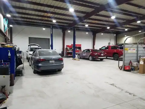 Auto Center Collision Inc in Watsonville