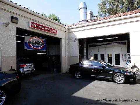 Westlake Auto Collision in Westlake Village