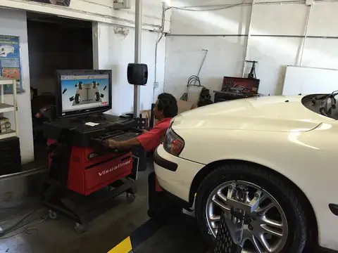 Bob's Garage in Westminster