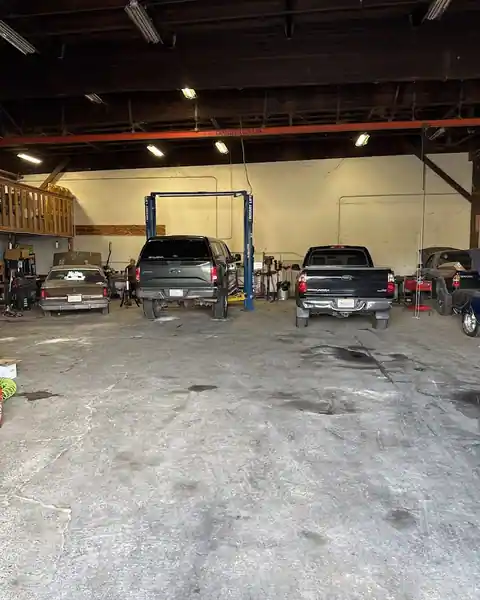 R & A Mobile Tire Services in Windsor