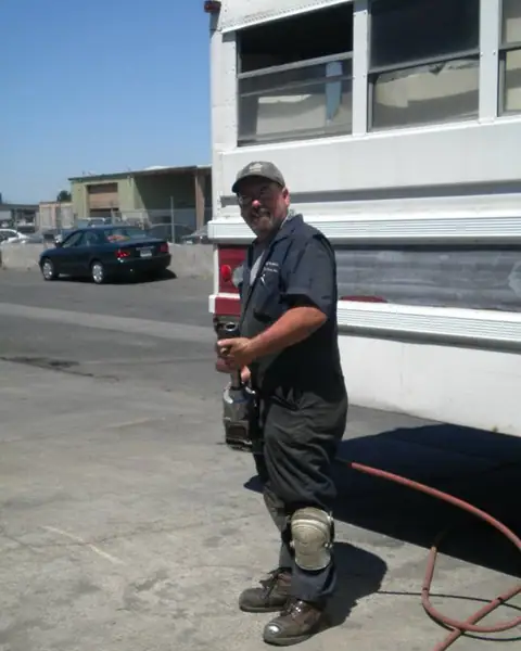 Jim Hesseltine's Tire Service in Woodland