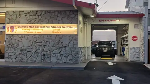 Minute Man Instant Oil Change in Woodland
