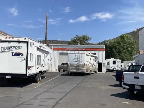 Jefferson's Overland and RV Services in Yreka
