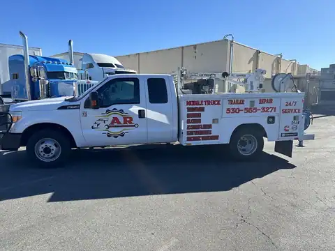 A R Truck and Trailer Repair 24/7 roadside service in Yuba City