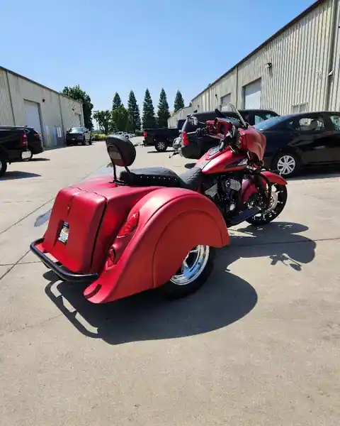 Mike's Motorworks and Customization in Yuba City