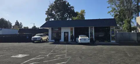 Tire land in Yuba City