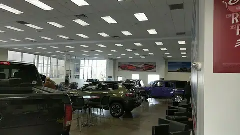 Dewey Dodge Chrysler Jeep in Ankeny