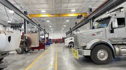 Peterbilt of Des Moines Service in Ankeny