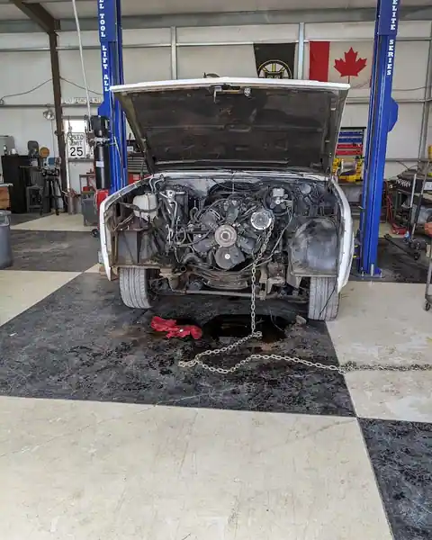 B & H AUTO REPAIR in Apache Junction