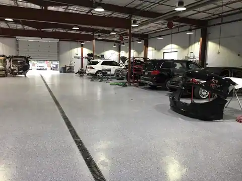 Stuttgart Auto Body Ltd. in Arvada
