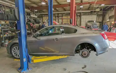 Aurora Tire Center near Lawrenceburg