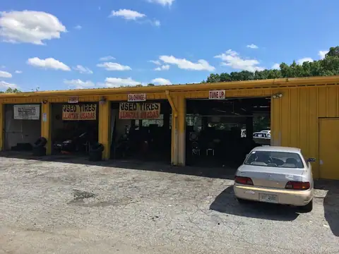 GLORY TIRE & AUTO in Austell