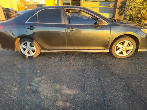 Llantera Sinaloa / Sinaloa Tires in Avondale