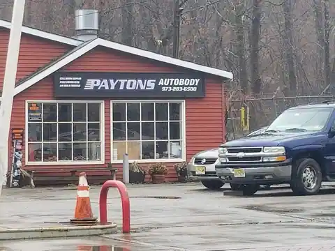 Paytons Autobody in Bloomingdale