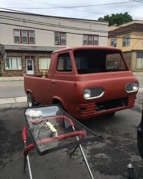 Quality Glass LLP in Bloomingdale