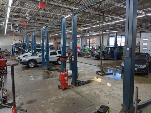 Auto repair in Bloomington, MN