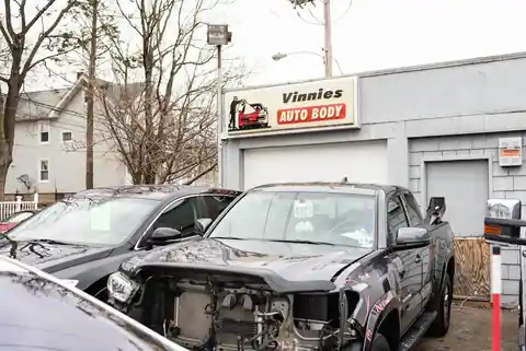 Vinnie's Auto Body in Boonton