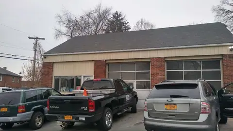 A & R Service Center Inc. in Brewster