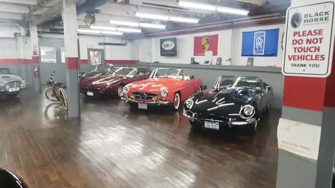 Black Horse Garage in Bridgeport