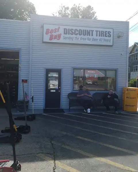 Best Buy Discount Tires Inc in Brookfield