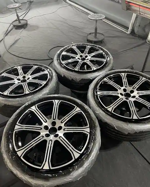 Absolute Wheel Techs in Bryan
