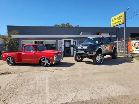 J&R Tire Service in Bryan