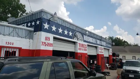 Rodriguez Tire Service in Bryan