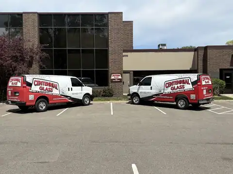 Centennial Glass in Burnsville
