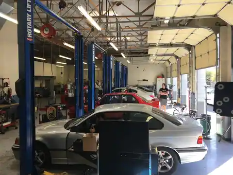 Beyer Motor Works in Chandler