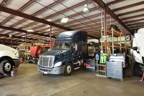 Lanier Truck Repair in Cumming