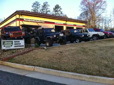 Randy's Auto Center in Cumming