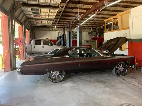 Haley's Auto Center in Dallas