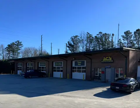 JC's Auto Care and Muffler in Dallas
