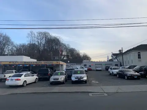USM Discount Muffler & Brake in Danbury