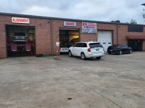 RW general automotive and tires in Douglasville