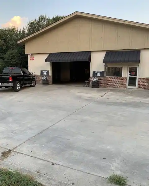 Riverside Autocare in Douglasville