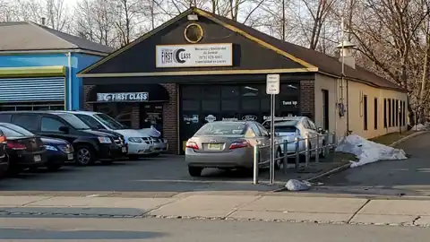 First Class Automotive in Dover