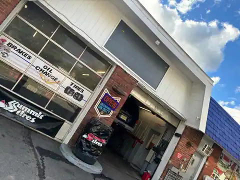 L&V Auto Expert in Dover