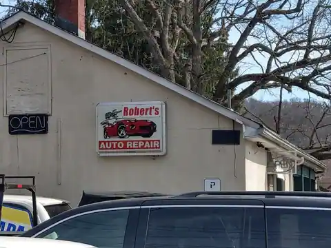 Robert's Auto Repair in Dover
