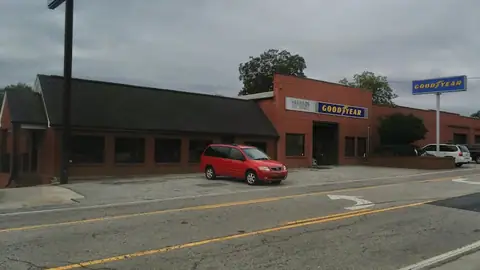 Harrison Oil & Tire in Gainesville