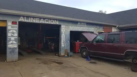 Pueblo Tire & Auto in Gainesville