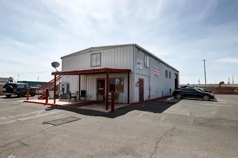 Freeman's Automotive in Gilbert