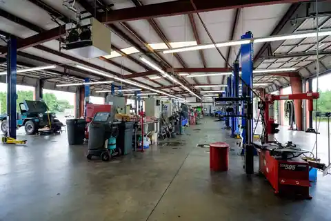 North Hills Automotive, Inc in Greenville