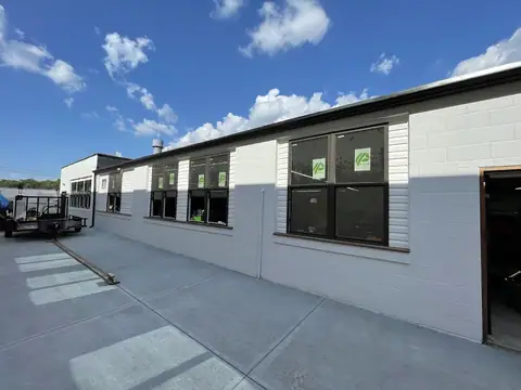 Advanced Auto Body in Hamilton