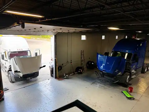 BM Galaxy Inc Truck and Trailer repair shop in Hooven