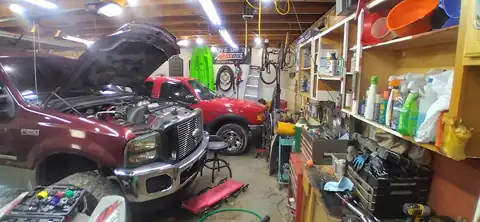 Peak Performance Auto Repair, Ltd. in Jacksontown
