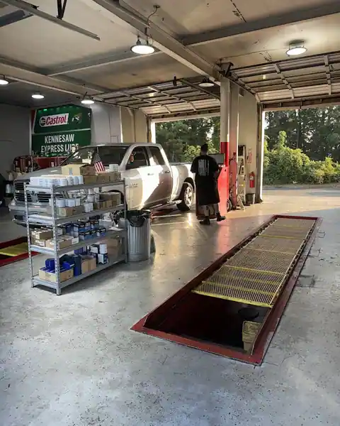 Castrol Kennesaw Express Lube in Kennesaw