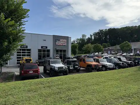 Crazy Nae's Jeep Wave and Automotive Repair in Kennesaw